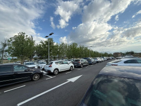 El Hospital Campo Arañuelo estrena un nuevo aparcamiento con más de 100 plazas