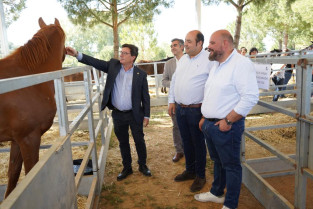 Zahínos celebra el Rodeo reforzando la actividad comercial transfronteriza
