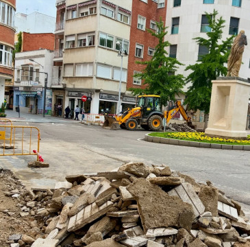 Zamora guarda silencio por las víctimas del atentado de Barcelona 