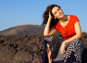 Silvia Marsó llegará a Talayuela con el teatro musical “Blues & Roots”
