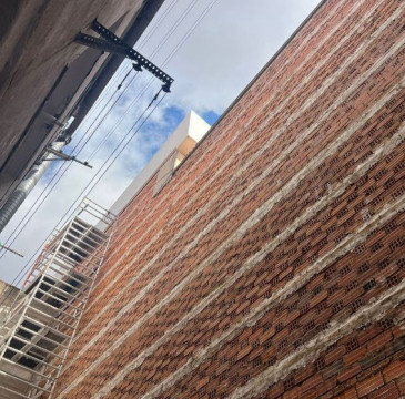 Zamora guarda silencio por las víctimas del atentado de Barcelona 