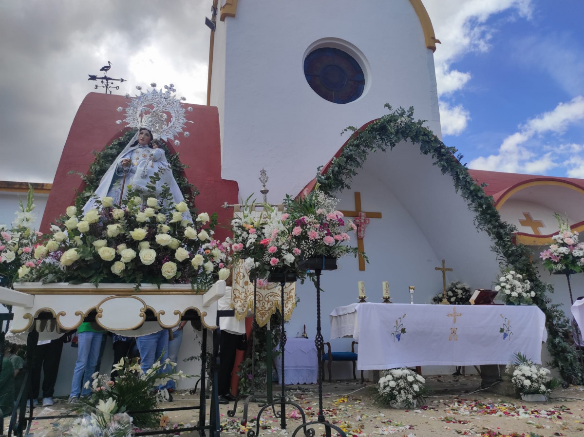 Romeria virgen de la vega misa