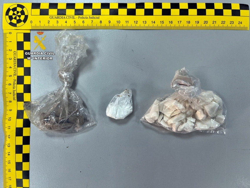 Pillados dos hombres con cocaína y heroína en el coche y dar positivo en alcohol y drogas