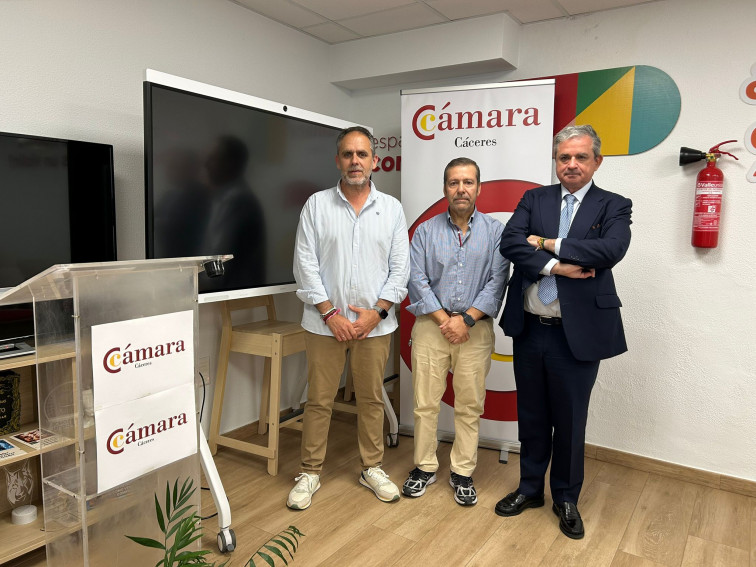 Moraleja estrena oficina de la Cámara de Comercio para dinamizar la economía local
