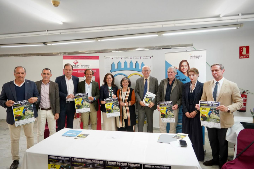 Badajoz impulsa la inclusión con un torneo solidario de pádel