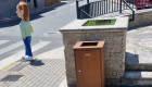 El Ayuntamiento de Talayuela moderniza el mobiliario urbano con nuevas papeleras