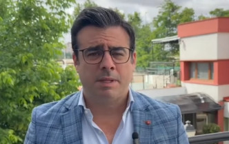 Críticas a AENA: destina fondos a un premio literario y no al sistema antiniebla de Badajoz