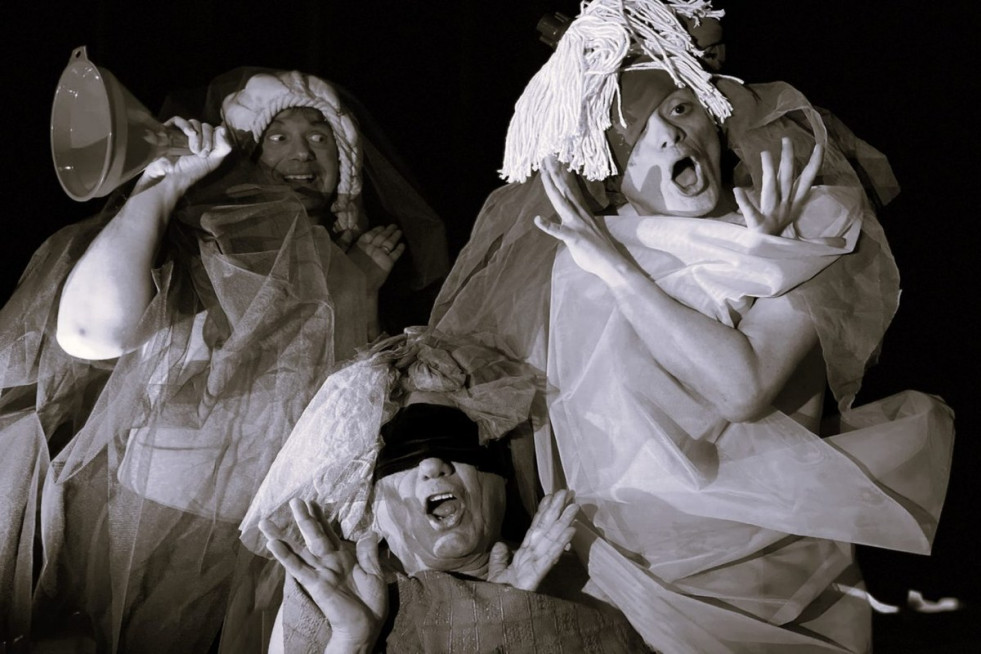 El Festival de Alcántara apuesta por la inclusión con una obra protagonizada por actores ciegos