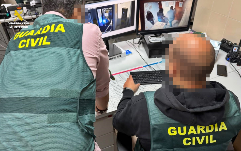 Los responsables del robo del camión de los regalos también habrían asaltado oficinas de Correos