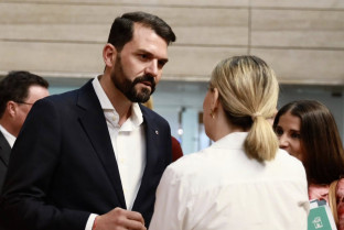 Guardiola se reunirá con Sánchez Cotrina para mantener “los canales abiertos” en Extremadura