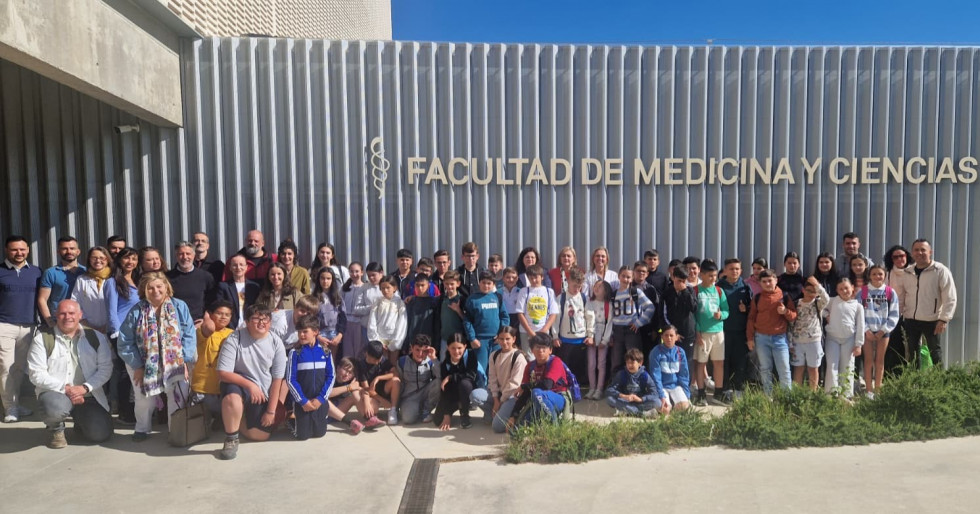 Casi mil escolares han participado en el programa 'Desayuna con la ciencia + cultura emprendedora'