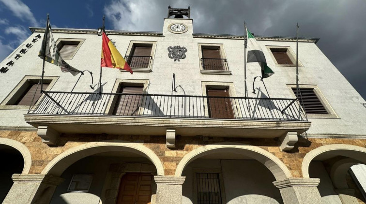 Cañaveral decreta tres días de luto oficial por la muerte de uno de sus vecinos en accidente