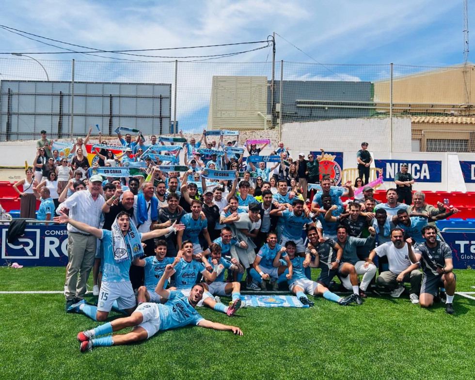 El sueño continúa: el Coria elimina a la Minera y jugará la final del ascenso a Primera Federación