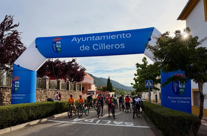 El nuevo formato de la Serragatina Épica triunfa en Cilleros