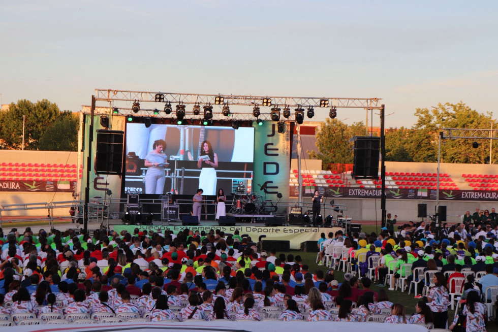 Gran noticia en la inauguración de los JEDES 2026: el programa Igualdad+Deporte será ampliado