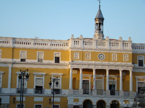 Badajoz aprueba una oferta de empleo público con 95 plazas