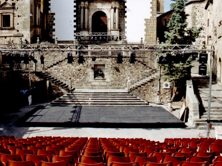 El Festival de Teatro Clásico de Cáceres volverá en junio con 11 montajes y el regreso a San Jorge
