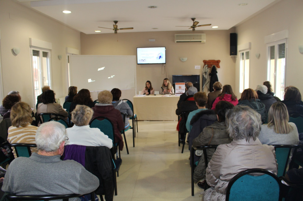 Moraleja acoge una charla sobre medicina del estilo de vida y prevención de enfermedades crónicas