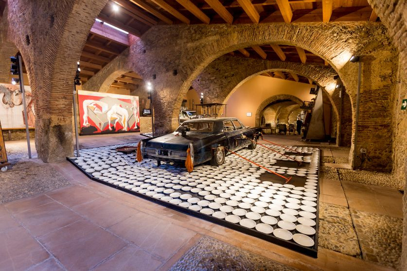 Malpartida de Cáceres cede terrenos para mejorar el acceso al Museo Vostell y Los Barruecos
