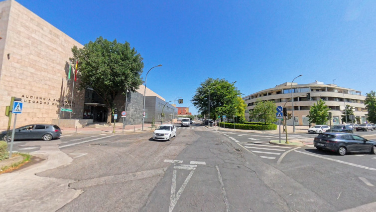 Un herido en un accidente en la Ronda de San Francisco de Cáceres