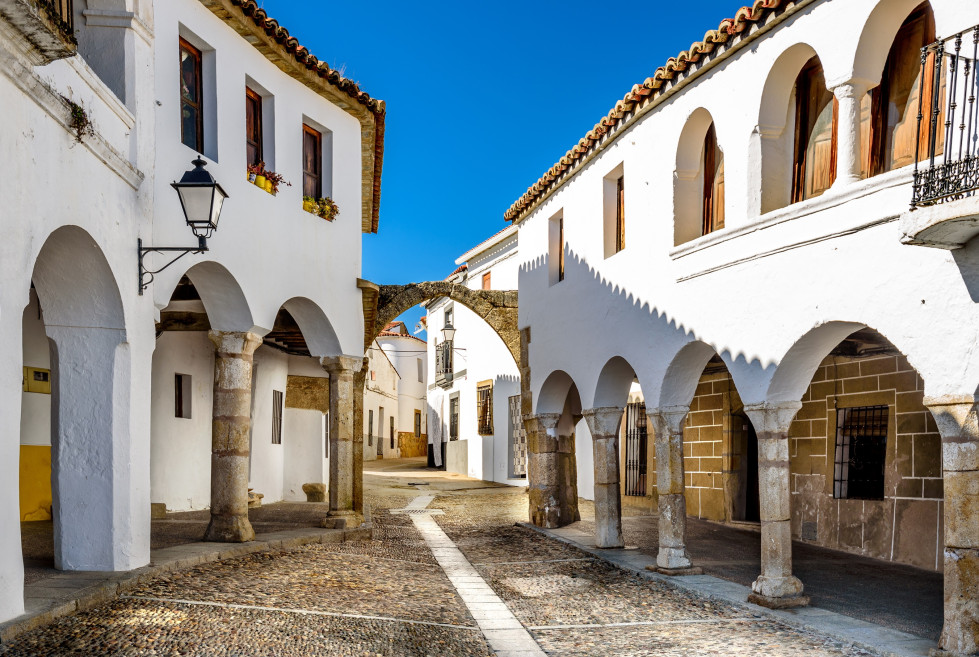 El turismo en Extremadura bate récord en abril con más de 213.000 viajeros y 419.000 pernoctaciones