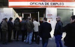 El número de parados en las oficinas del Inem baja en Extremadura en 1.100 personas en noviembre