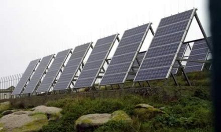 Extremadura cuenta ya con una veintena de plantas solares en marcha y otras 600 en fase de estudio