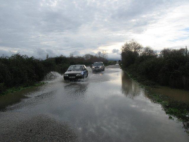 Las intensas lluvias ocasionan inundaciones en el norte de Cáceres y obligan a cortar varias carreteras