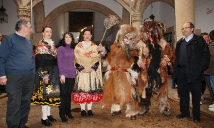 Acehúche se prepara para celebrar sus «Carantoñas» en honor a San Sebastián la próxima semana