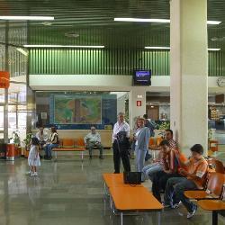 Las obras de modernización y ampliación del Aeropuerto de Talavera la Real concluirán en el año 2012