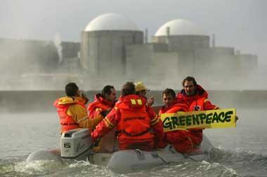 Los colectivos ecologistas claman contra la instalación de los cementerios nucleares, como el solicitado por Albalá