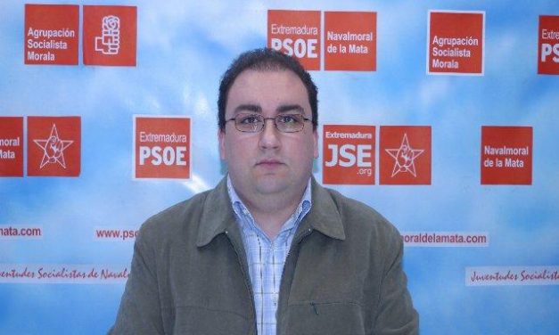 El PSOE local de Navalmoral recurre el nombramiento de tres funcionarios interinos como conserje-ordenanza