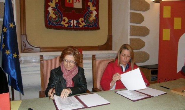 El consorcio Cáceres 2016 y el Ayuntamiento de Trujillo firman un convenio para promocionar la candidatura