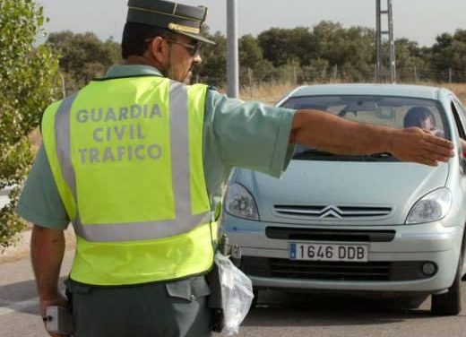La Guardia Civil detiene a seis personas que se dedicaban al hurtoy venta de material robado