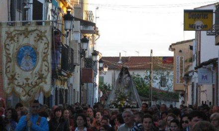 La localidad de Moraleja se vuelca un año más en el recibimiento a su patrona con multitud de personas