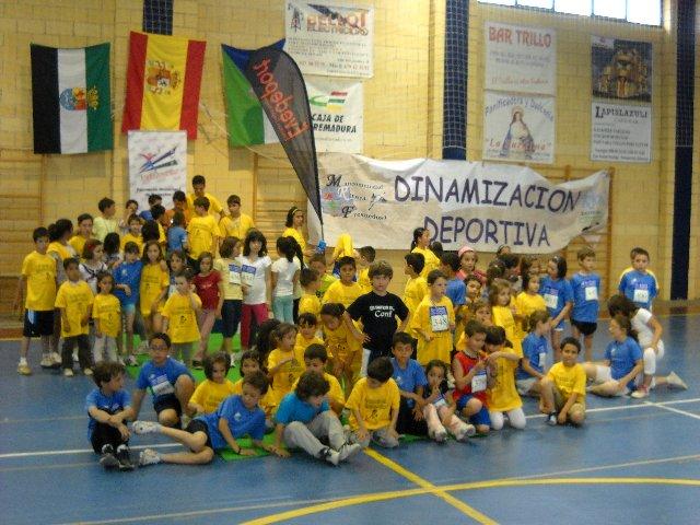 Torrejoncillo reúne a 165 niños de la localidad y de Valdencín durante la celebración del IV Cross Mini