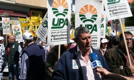 UPA-Uce se suma a 500 ganaderos de leche de toda España para protestar por el abuso de la industria