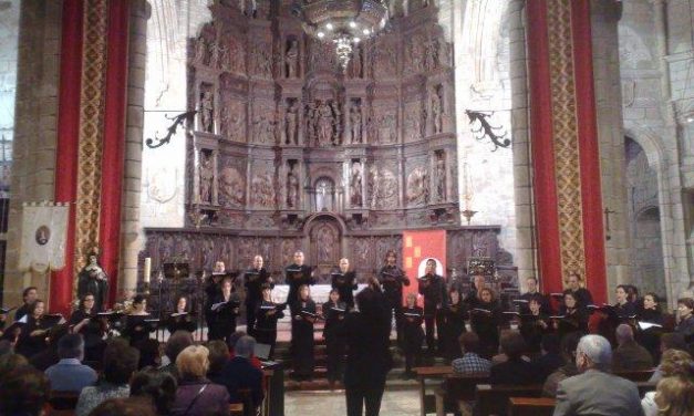 Los conciertos corales se celebran con rotundo éxito en la concatedral de Santa María en Cáceres
