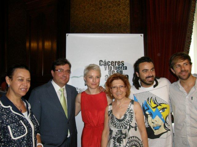 El Consorcio presentó el pasado viernes “Cáceres y la fuerza de su abrazo” en el Ministerio de Cultura