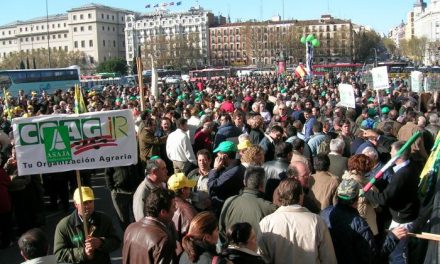 Asaja, Coag y Upa se manifestarán el día 29 en Madrid para exigir medidas urgentes para los ganaderos