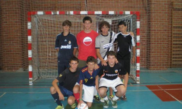 El Trío Sacapuntas se hace con el torneo de fútbol sala sub-16 de Hervás en el que participaron 11 conjuntos