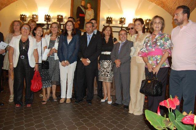 La alcaldesa de Plasencia acude a Cuenca para ratificar el hermanamiento entre ambas ciudades