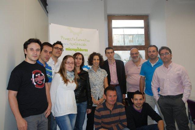 Quince jóvenes extremeños inician en Badajoz la formación para la creación de micropíldoras audiovisuales