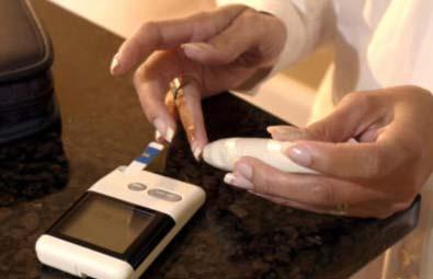 El Defensor del Paciente afirma que el SES «vulnera» los derechos de los diabéticos con la reducción de tiras