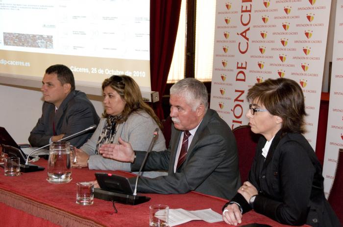 La Diputación de Cáceres renueva su portal de internet y presenta una página «moderna y eficaz»