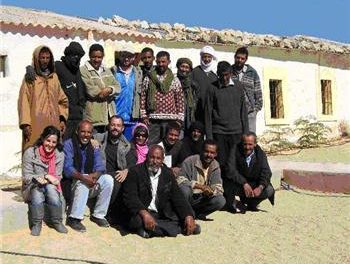 Técnicos de Agricultura imparten un curso de riego en los campamentos saharauis de Tindouf