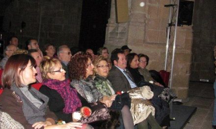 Cáceres rinde homenaje al maestro Solano con una exitosa gala que tuvo gran éxito de participación