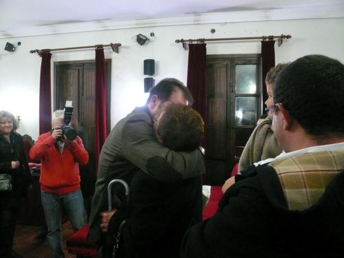 Ignacio Perianes es nombrado abanderado de San Juan 2011 ante el desplante del grupo popular