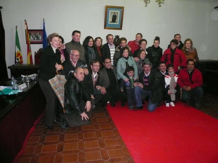 El abanderado de San Juan 2011 comenzará a preparar las fiestas de Coria después de la Navidad