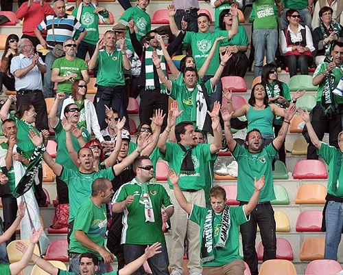 Un centenar de aficionados del CP Cacereño acompañará al conjunto de la capital este domingo en Guadalajara